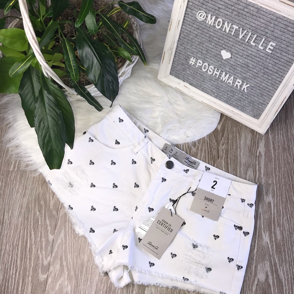NWT Denim and Co White & Blue Jean Shorts
